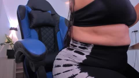 Iza online show from 12.03.25