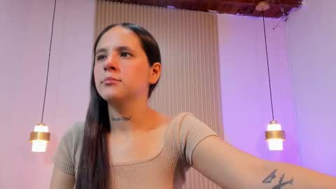 izelevans online show from 03.02.26