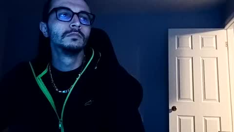 Snapshot of j1277 chatting on 01.23.25 Yoursexxyguy online show from 01.23.25