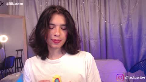 Snapshot of j_a_x_x_x_o_n chatting on 04.27.26 Hey im Jaxxxon check my info online show from 04.27.26