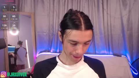 Hey im Jaxxxon check my info     online show from 07.09.26