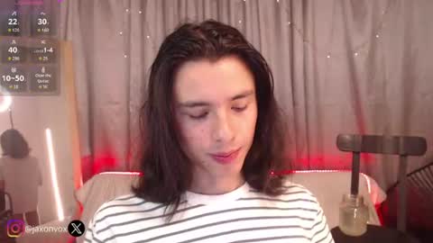 Hey im Jaxxxon check my info     online show from 07.23.26