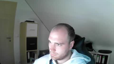 here4y online show from 10.01.25