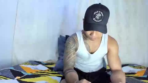 i am juan musiry independent model  online show from 12.18.24