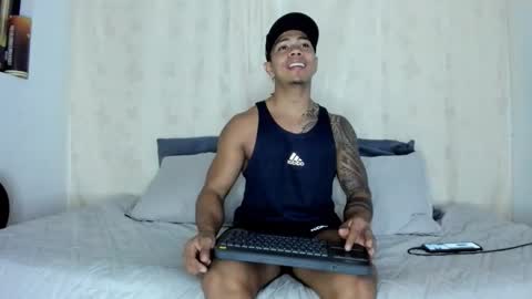 i am juan musiry independent model  online show from 02.13.25