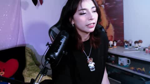 Snapshot of jaadee18 chatting on 12.02.25 jade 18 online show from 12.02.25