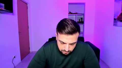 Snapshot of jace_thorne chatting on 11.17.25 Jace online show from 11.17.25