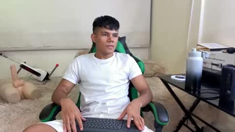 Snapshot of jack_castell chatting on 01.31.26 JACK CASTELL online show from 01.31.26