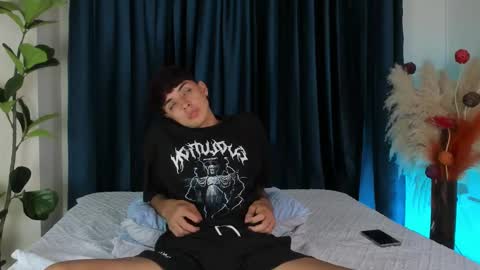 Snapshot of jack_noir chatting on 09.23.25 Jack online show from 09.23.25