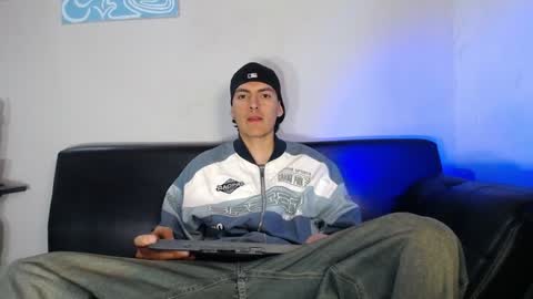 Snapshot of jack_norizz chatting on 01.19.25 INDEPENDENT MODEL online show from 01.19.25