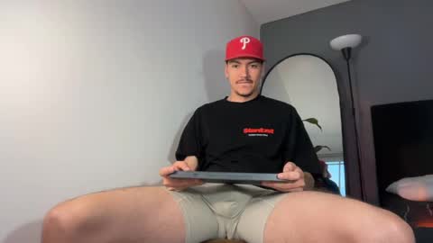 INDEPENDENT MODEL online show from 04.03.26