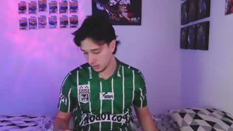 Snapshot of jack_walker190 chatting on 07.17.26 J online show from 07.17.26
