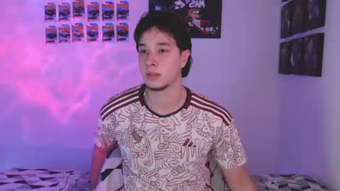 Snapshot of jack_walker190 chatting on 07.19.26 J online show from 07.19.26