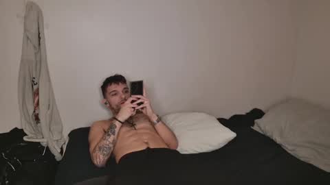 Snapshot of jackdesfeux chatting on 02.12.25 Jack online show from 02.12.25