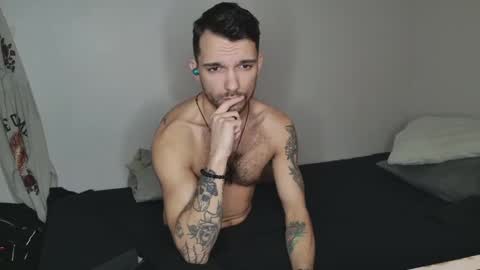 Snapshot of jackdesfeux chatting on 02.14.25 Jack online show from 02.14.25