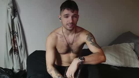 Snapshot of jackdesfeux chatting on 03.06.25 Jack online show from 03.06.25