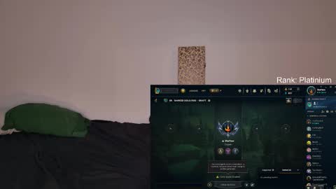 Snapshot of jackdesfeux chatting on 09.24.25 Jack online show from 09.24.25