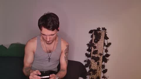 Snapshot of jackdesfeux chatting on 09.29.25 Jack online show from 09.29.25