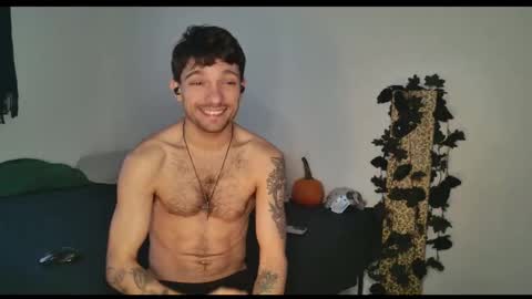 Snapshot of jackdesfeux chatting on 10.03.25 Jack online show from 10.03.25