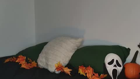 Snapshot of jackdesfeux chatting on 10.31.25 Jack online show from 10.31.25