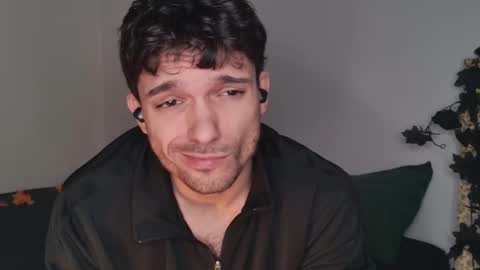 Snapshot of jackdesfeux chatting on 11.06.25 Jack online show from 11.06.25