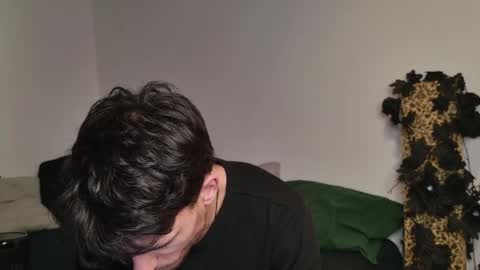 Snapshot of jackdesfeux chatting on 12.03.25 Jack online show from 12.03.25