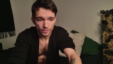 Snapshot of jackdesfeux chatting on 01.12.26 Jack online show from 01.12.26