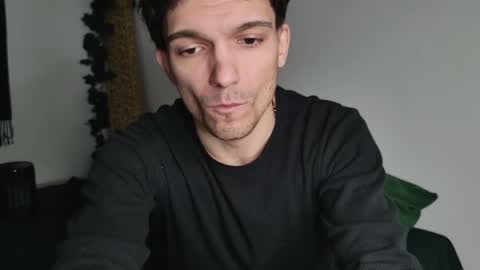 Snapshot of jackdesfeux chatting on 02.02.26 Jack online show from 02.02.26