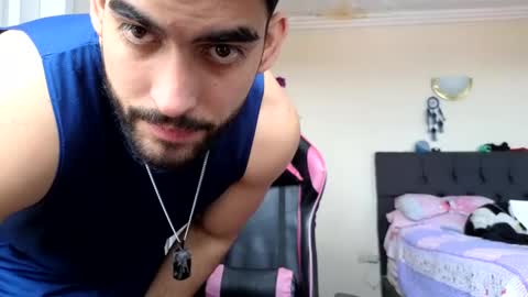 Snapshot of jackecuador chatting on 11.11.25 Jack online show from 11.11.25