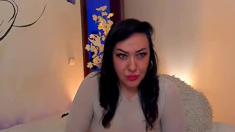 Snapshot of jackiejee_ chatting on 01.04.25 Jackie online show from 01.04.25