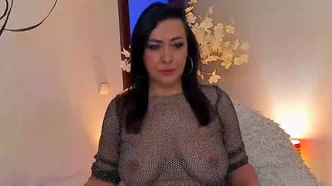 Snapshot of jackiejee_ chatting on 01.16.25 Jackie online show from 01.16.25