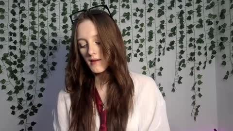 Lisa online show from 02.05.26