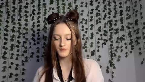 Lisa online show from 02.10.26