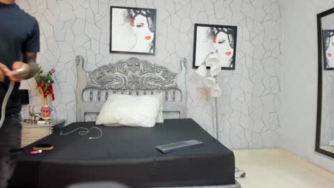 Snapshot of jackmacson chatting on 01.10.25 jackmacson online show from 01.10.25