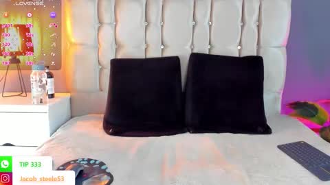 Snapshot of jacob_steele1 chatting on 11.06.25 Jacob online show from 11.06.25