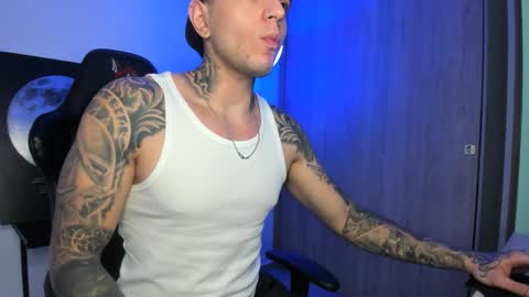 Snapshot of jacobb116 chatting on 12.05.25 jacobb116 online show from 12.05.25