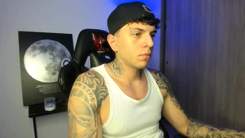 Snapshot of jacobb116 chatting on 12.16.25 jacobb116 online show from 12.16.25