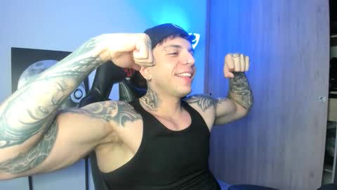 Snapshot of jacobb116 chatting on 12.17.25 jacobb116 online show from 12.17.25