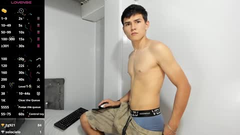 Snapshot of jacobb_lee chatting on 12.23.24 Jacob Lee online show from 12.23.24