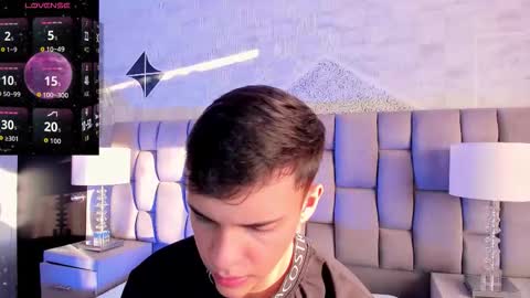 Snapshot of jacobrobeerts chatting on 11.22.25 Jacob online show from 11.22.25