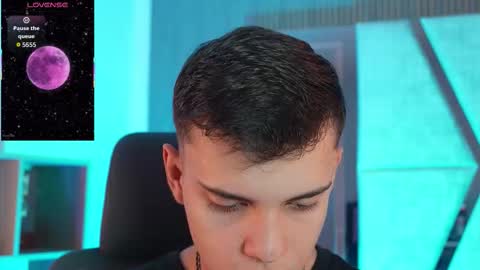 Snapshot of jacobrobeerts chatting on 12.01.25 Jacob online show from 12.01.25