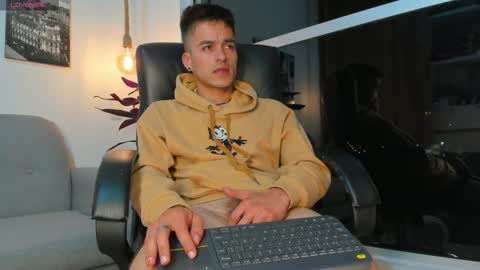 JACOB STONES online show from 02.11.25