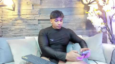 Jacob Stonne online show from 04.15.26