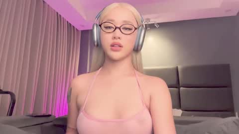 Snapshot of jacolandia chatting on 11.07.25 jacolandia online show from 11.07.25