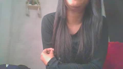 jacqueline_fernandez online show from 02.18.25