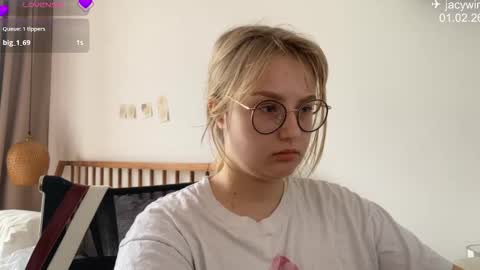 Snapshot of jacywinslat chatting on 02.01.26 jacywinslat online show from 02.01.26
