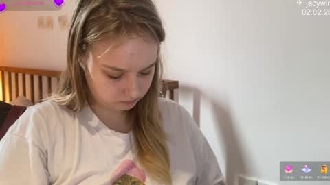 Snapshot of jacywinslat chatting on 02.02.26 jacywinslat online show from 02.02.26