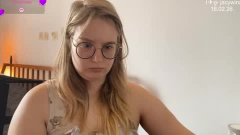 Snapshot of jacywinslat chatting on 02.18.26 jacywinslat online show from 02.18.26