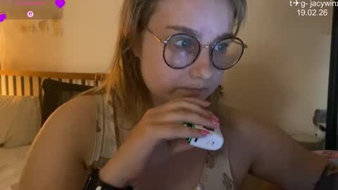 Snapshot of jacywinslat chatting on 02.19.26 jacywinslat online show from 02.19.26