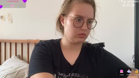 Snapshot of jacywinslat chatting on 02.26.26 jacywinslat online show from 02.26.26